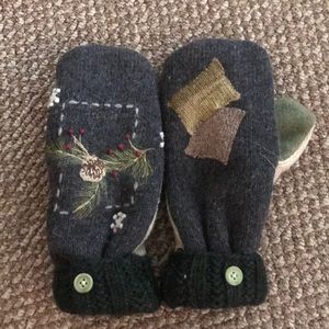 Vintage style mittens - never been worn